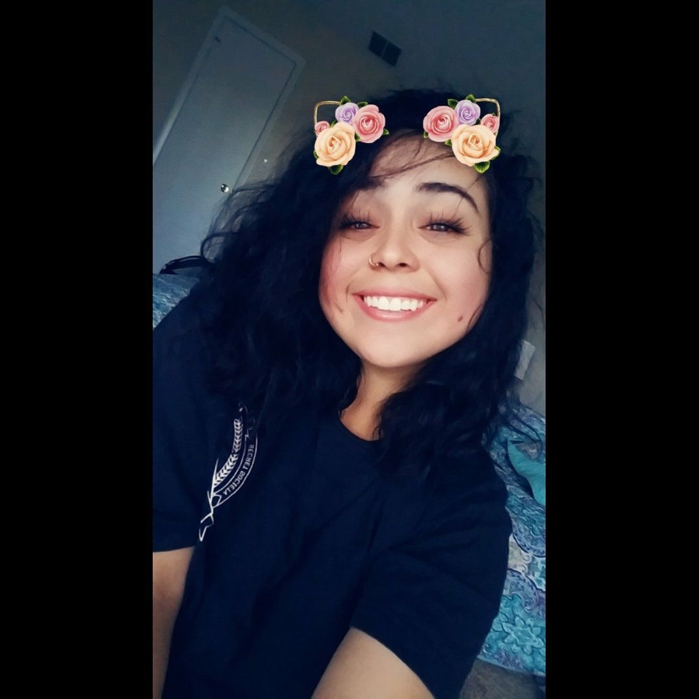Meet your Posher, Xiomara